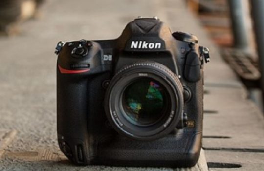 Harga Kamera DSLR Nikon D5 Body Baru Bekas Terbaru dan Spesifikasinya