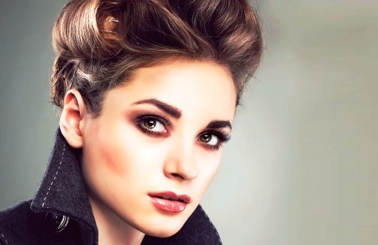 Inspirasi Gaya Rambut Undercut Skin Wanita agar Tampil Unik dan Menawan