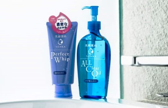 Urutan Pemakaian Skincare Pagi dan Malam Hari
