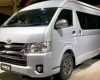 Keuntungan Sewa Hiace Jogja untuk Liburan yang Menyenangkan