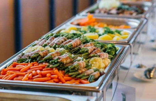 Tips Memulai Bisnis Catering untuk Pemula yang Bikin Kamu Makin Percaya Diri