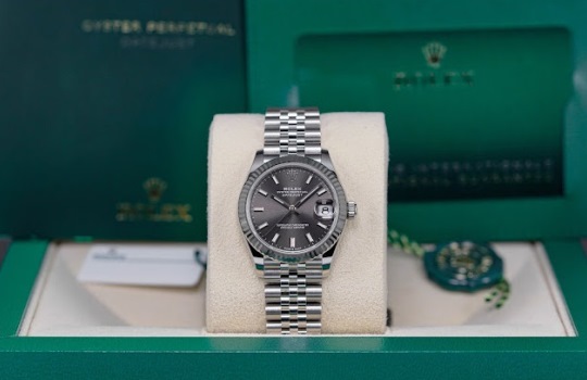 Rekomendasi PREOWNEDWATCH ID sebagai Tempat Jual Beli Jam Tangan Bekas Terbaik di Jakarta