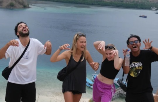 Destinasi Tersembunyi yang Hanya Bisa Kamu Temukan Lewat Tour to Komodo